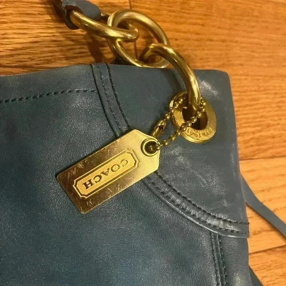 Coach Lindsay Hampton Teal Blue Hobo Bag with Golden Tone Hardware - Picture 3 of 12